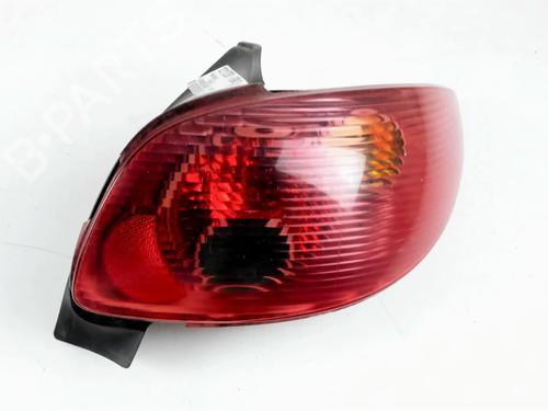 Used Right taillight PEUGEOT 206 Hatchback (2A/C) 1.4 HDi eco 70 (68 hp) 32509078
