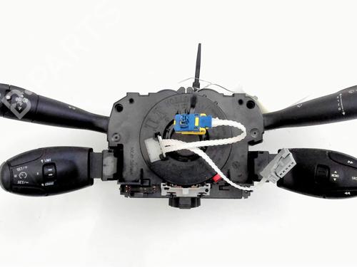 Używane Przełącznik zespolony kolumny kierowniczej CITROËN BERLINGO Box Body/MPV (B9) 1.6 HDi / BlueHDi 75 (75 hp) 30795134