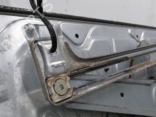 Used Front right window mechanism Front right window mechanism VOLVO C30 (533) 2.0 D (136 hp) 20401408 20401408