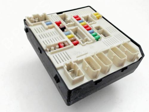fuse-box-renault-laguna-coupe-dt01-2008-2009-2010-2011-2012-2013-2014-2015-26398442 main image