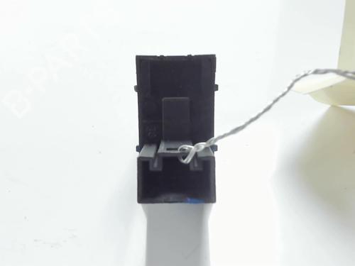 Used Right front window switch Right front window switch VW GOLF V (1K1) 1.9 TDI (105 hp) 20427794 20427794