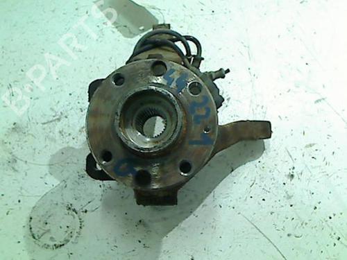 Used Left front steering knuckle OPEL VECTRA B (J96) 1.8 i 16V (F19) (115 hp) 21204543