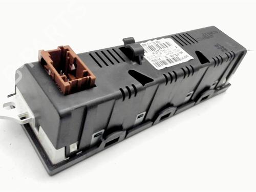 Used Display monitor Display monitor CITROËN C3 II (SC_) 1.4 HDi 70 (SC8HZC, SC8HR0, SC8HP4) (68 hp) 24867586 24867586