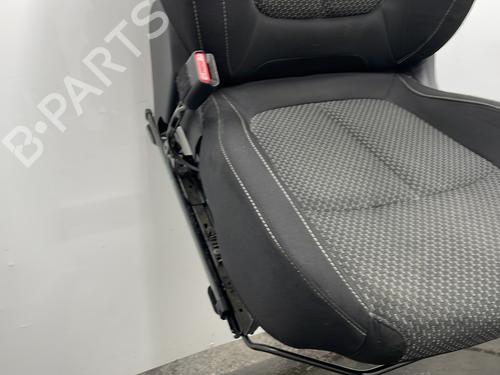 Left front seat RENAULT KADJAR (HA_, HL_) 1.2 TCe 130 (HLMR) | BP31794350C15 
