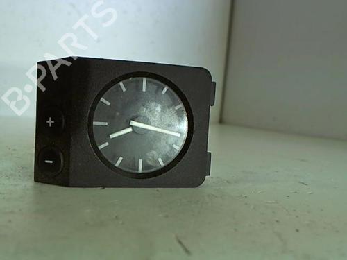 Used Display monitor Display monitor BMW 3 (E36) 316 i (100 hp) 33445794 33445794