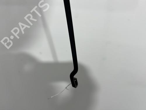 Used Front windshield wiper arm Front windshield wiper arm OPEL CORSA B (S93) [1993-2009] 33687883 33687883