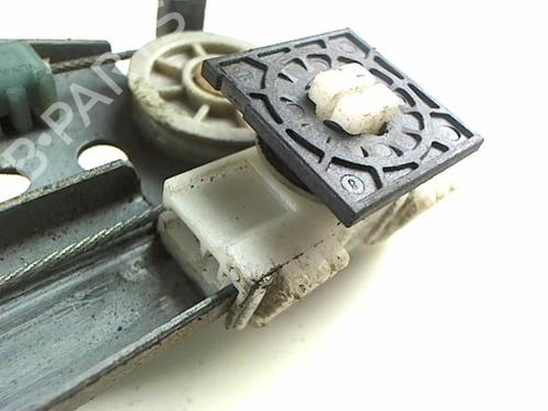 Used Front right window mechanism Front right window mechanism 20458668 20458668