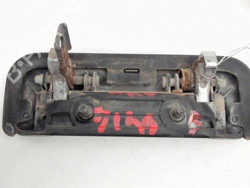 Poignée extérieure arrière gauche MITSUBISHI L200 (K7_T, K6_T, K5_T) 2.5 TD 4WD (K74T) | BP30689014C130 