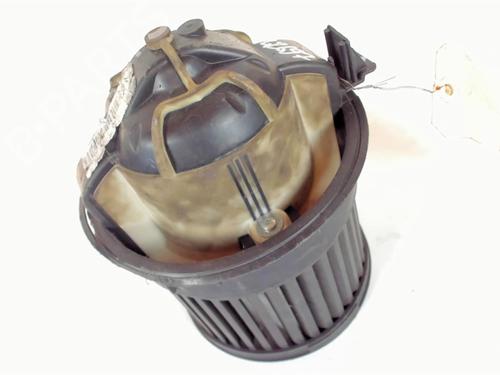 Heater blower motor PEUGEOT 308 I (4A_, 4C_) 1.6 HDi | BP20412933M62 