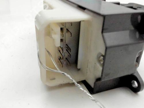 Left front window switch TOYOTA YARIS (_P13_) | BP37275197I27 - Image 2