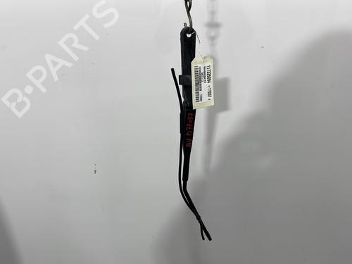 Used Front windshield wiper arm IVECO DAILY III Van 35 C 12 V, 35 S 12 V (AGKA43A2, AGKB43A2, AGKB46A2,... (116 hp) 30848159
