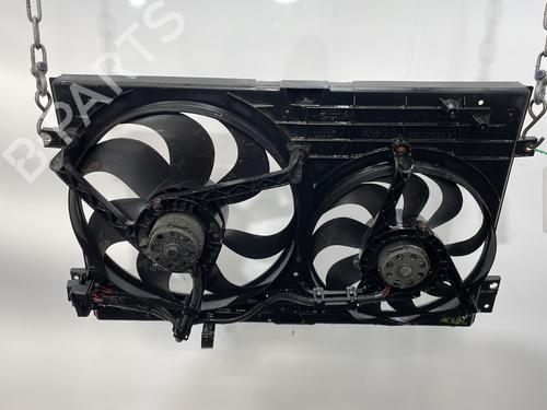 Used Radiator fan Radiator fan 30547816 30547816