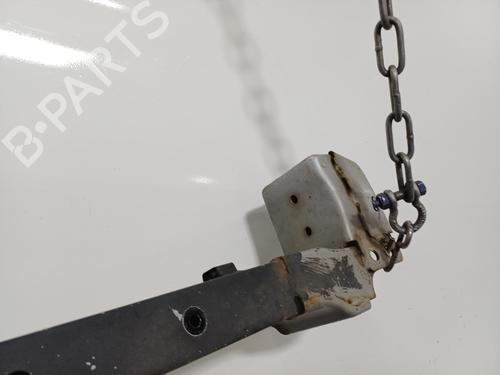 Used Front bumper reinforcement Front bumper reinforcement 37166208 37166208