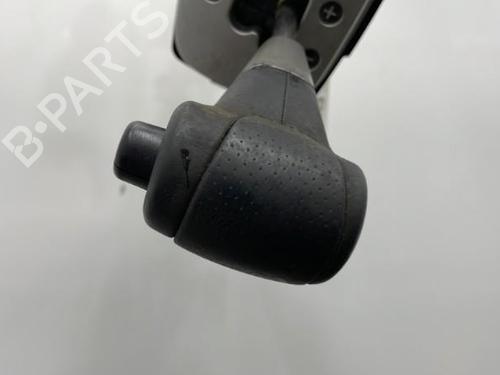 Used Gear lever KIA SPORTAGE II (JE_, KM_) 2.0 CRDi (140 hp) 20442091