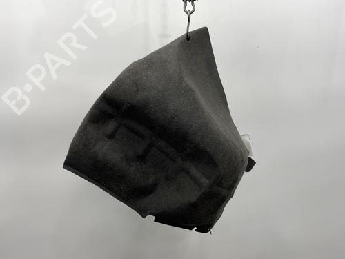 Used Wheel arch RENAULT SCÉNIC II (JM0/1_) 1.9 dCi (JM0G, JM12, JM1G, JM2C) (120 hp) 26274046