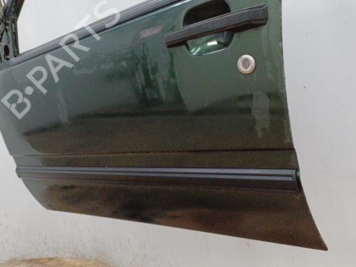 Used Left front door VOLVO 940 Kombi (945) 2.4 TD Intercooler (122 hp) 22102378
