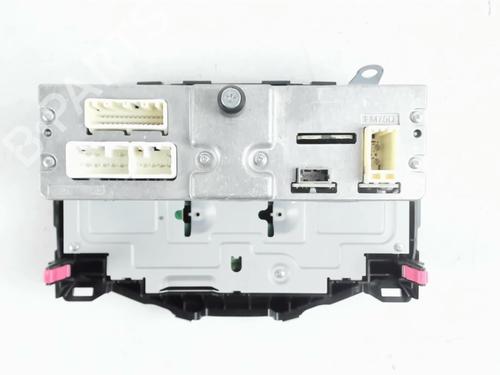 Used Radio Radio CITROËN C1 II (PA_, PS_) 1.2 VTi 82 (82 hp) 33131050 33131050