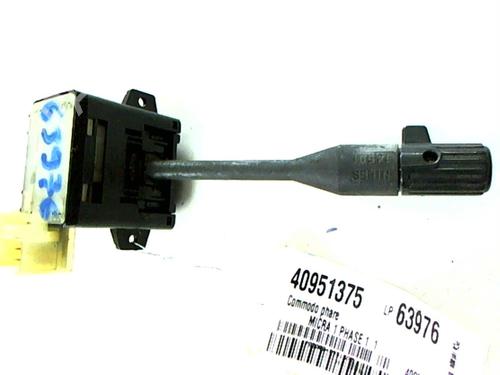 Used Switch Switch NISSAN MICRA I (K10) 1.0 (54 hp) 21235178 21235178