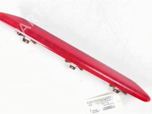 Used Third brake light VW POLO IV (9N_, 9A_) 1.4 FSI (86 hp) 29638809