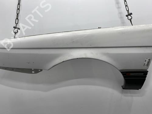 Used Left front fenders ALFA ROMEO 164 (164_) 2.5 TD (164.A1A) (114 hp) 29213084