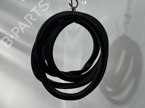 Gummiliste Gummiliste SKODA KODIAQ I (NS6, NS7, NV7) 2.0 TDI (150 hp) 33218407 33218407