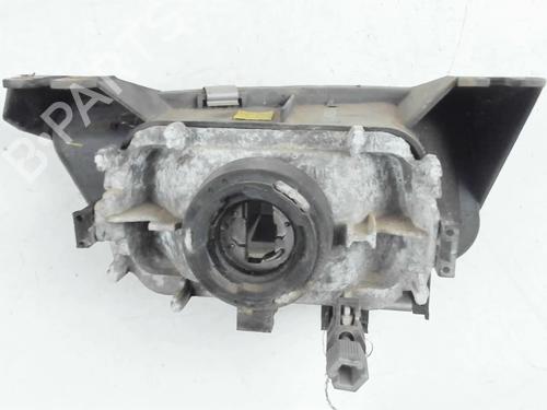 Used Left front fog light Left front fog light 39228848 39228848