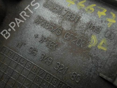 Klamka zewnętrzna drzwi tylnych prawych CITROËN BERLINGO / BERLINGO FIRST MPV (MF_, GJK_, GFK_) 1.4 i (MFKFX, MFKFW, GJKFWB, GJKFWC, GFKFWC) | BP29212869C130