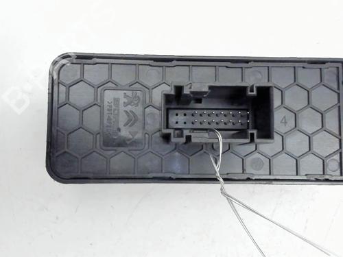Left front window switch CITROËN C3 III (SX) 1.5 BlueHDi 100 (SXYHYP, SXYHTU) | BP33131069I27  - Image 5