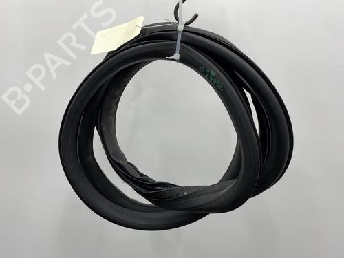 Used Rubber door seal OPEL MERIVA B MPV (S10) 1.7 CDTI (75) (110 hp) 20438479