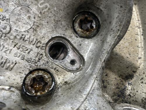 Used Left front steering knuckle Left front steering knuckle BMW X1 (E84) sDrive 18 d (143 hp) 27619956 27619956