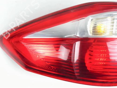 left-taillight-ford-c-max-ii-dxacb7-dxaceu-2010-2011-2012-2013-2014-2015-2016-2017-2018-2019-30822515 main image