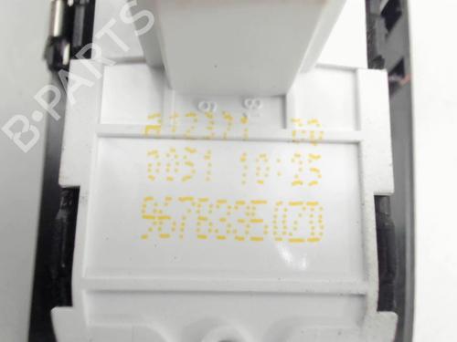 Left front window switch PEUGEOT 208 II (UB_, UP_, UW_, UJ_) 1.2 PureTech 100 | BP23840938I27 
