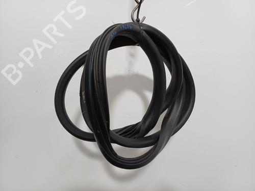 Used Rubber door seal Rubber door seal DACIA SANDERO II 1.0 SCe 75 (B8JC, B8JD, B8NC) (73 hp) 40280161 40280161