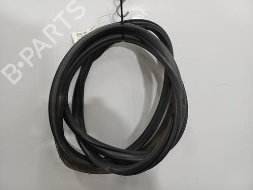 Used Rubber door seal Rubber door seal MERCEDES-BENZ SPRINTER 3-t Van (B906) [2006-2018] 36248531 36248531