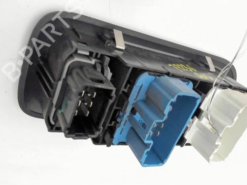 Left front window switch RENAULT CLIO III (BR0/1, CR0/1) 1.5 dCi (C/BR0G, C/BR1G) | BP29513986I27 