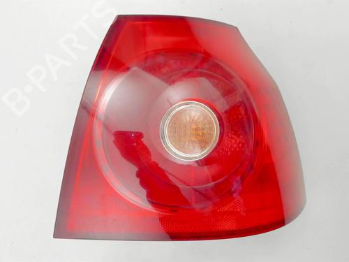 Right taillight VW GOLF V (1K1) 1.9 TDI | BP20428429C35 