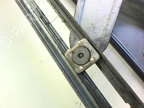 Used Front left window mechanism Front left window mechanism VOLVO V50 (545) 2.0 D (136 hp) 20470896 20470896