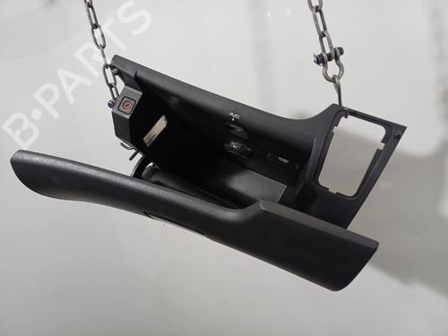 Used Glove box Glove box 38943141 38943141