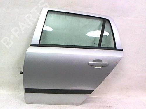 Used Left rear door OPEL ASTRA H Estate (A04) 1.9 CDTI 16V (L35) (120 hp) 20477704