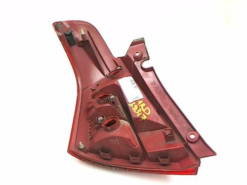 Used Right taillight Right taillight SUZUKI SWIFT III (MZ, EZ) 1.3 DDiS (RS413D) (69 hp) 20472708 20472708