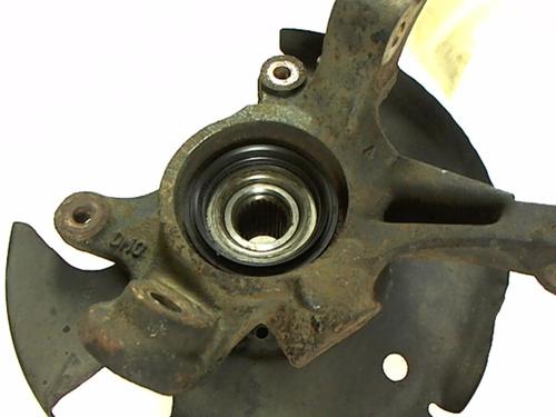 Used Right front steering knuckle Right front steering knuckle NISSAN ALMERA I (N15) 1.4 (87 hp) 20404146 20404146
