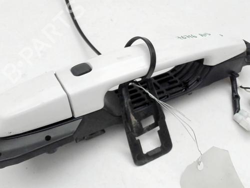 Maneta exterior delantera derecha Maneta exterior delantera derecha SUZUKI VITARA (LY) 1.6 (APK 416) (120 hp) 33895049 33895049