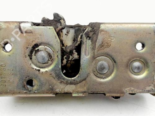 Used Rear right lock MERCEDES-BENZ SPRINTER 2-t Van (B901, B902) 208 CDI (901.661, 901.662, 902.661, 902.662) (82 hp) 33131034