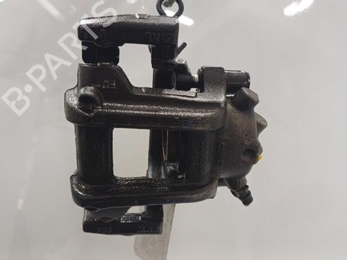 Used Right front brake caliper Right front brake caliper BMW 1 (F20) 118 d (150 hp) 20449690 20449690