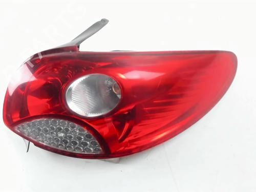Right taillight PEUGEOT 206+ (2L_, 2M_) 1.4 HDi eco 70 | BP32275876C35