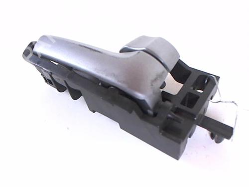 Used Front right interior door handle Front right interior door handle SUZUKI SWIFT III (MZ, EZ) 1.3 (RS413, ZC11S) (92 hp) 20392161 20392161