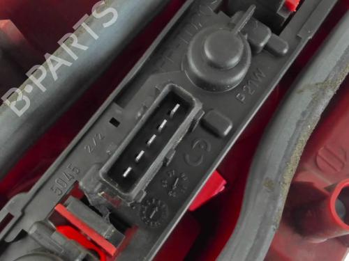 Used Right taillight Right taillight 20421036 20421036