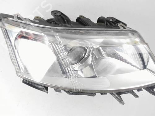 Right headlight SAAB 9-3 (YS3F, E79, D79, D75) 2.2 TiD | BP20440577C29 