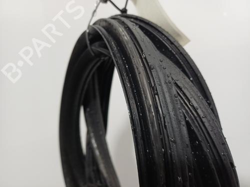 Used Rubber door seal Rubber door seal PEUGEOT 3008 I MPV (0U_) 1.6 HDi (112 hp) 36525929 36525929