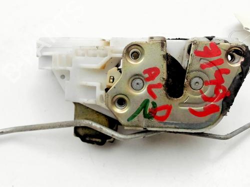 Serrure avant droite MITSUBISHI L200 (K7_T, K6_T, K5_T) 2.5 TD 4WD (K74T) (115 hp) 30547890